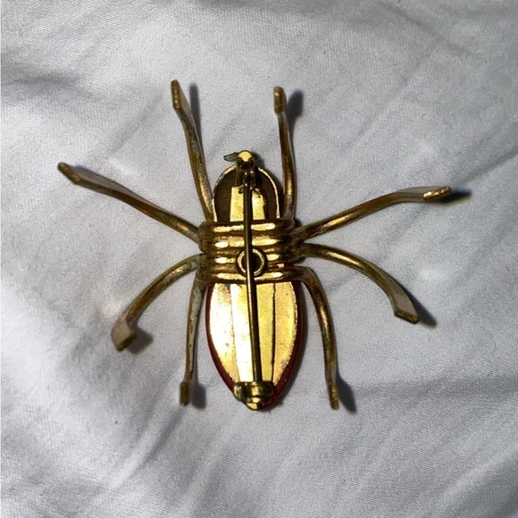 VINTAGE authentic 1920s-1930s red bakelite brooch - Picture 5 of 6